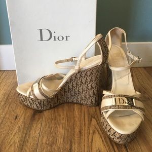 Dior wedge